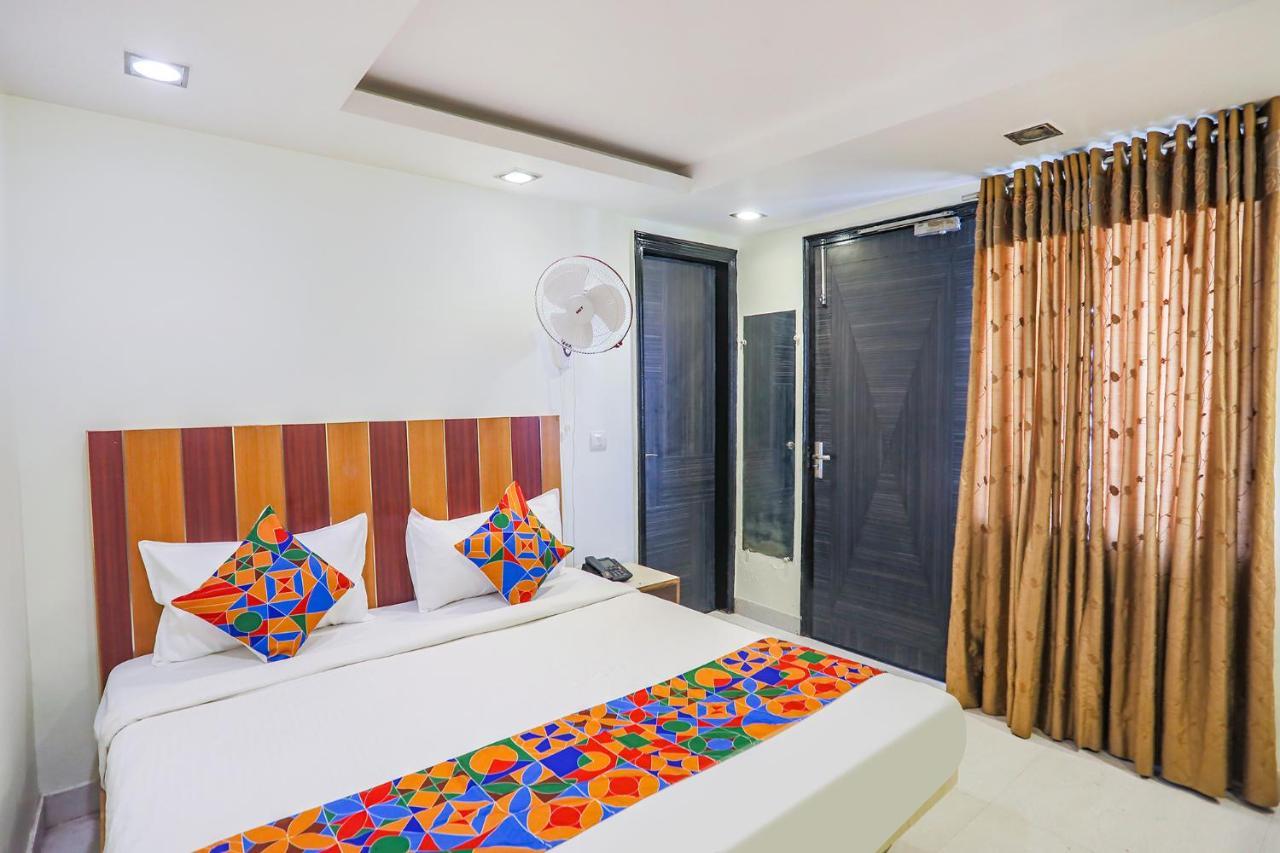 Fabhotel Trio Continental Patel Nagar Yeni Delhi Dış mekan fotoğraf